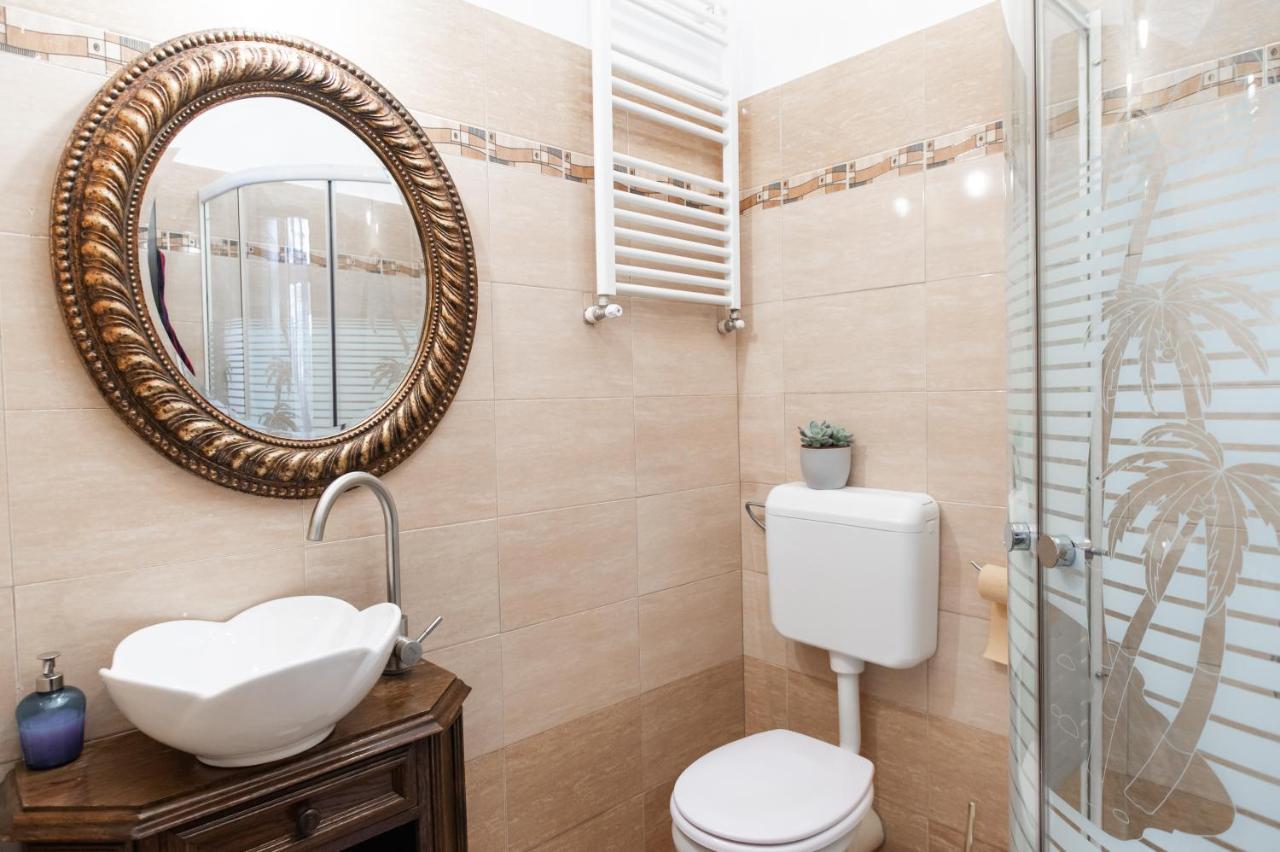 City Center Art Deco Apartment Брашов Екстер'єр фото